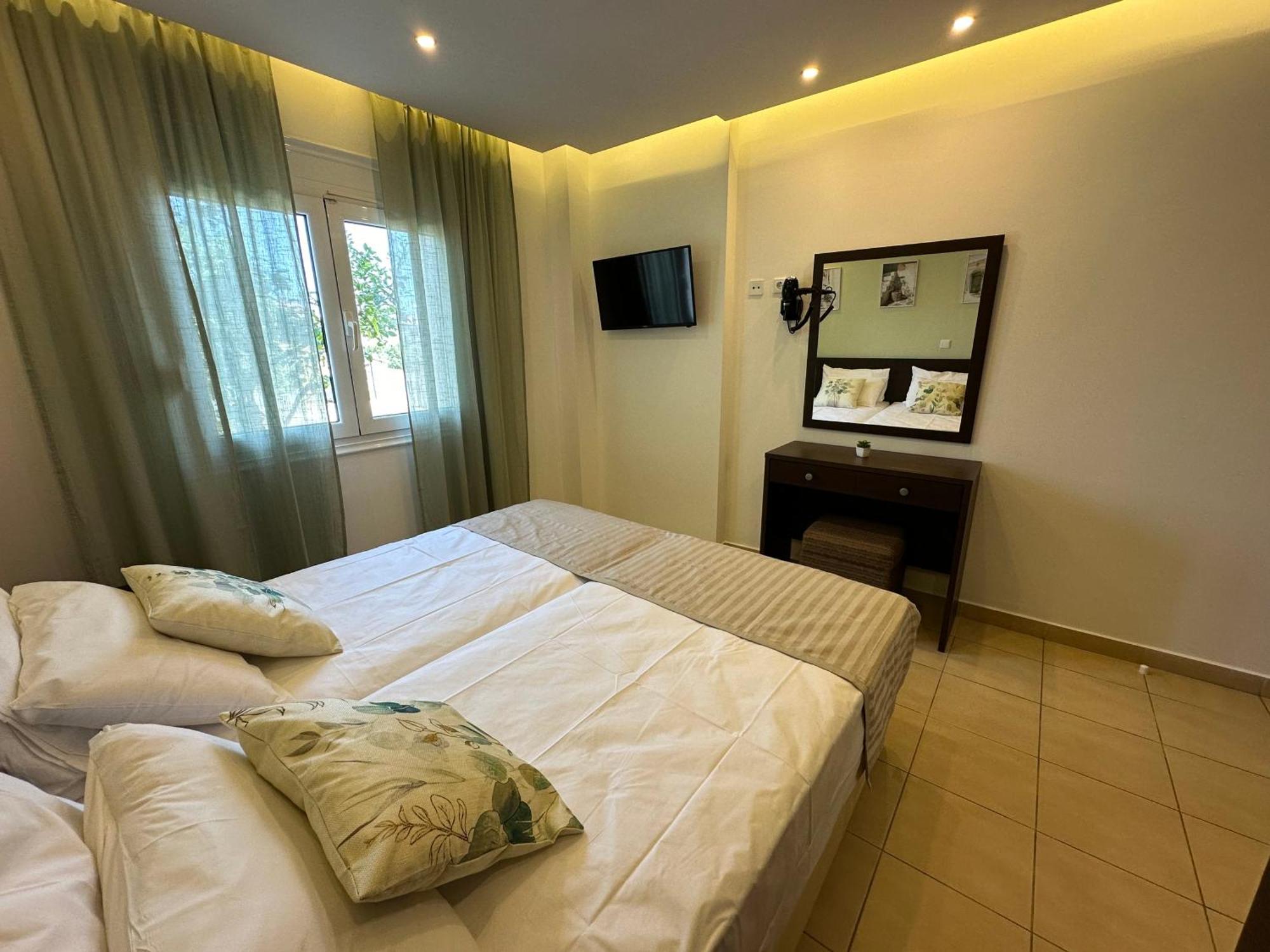Shades Of Olive Apartment Pefkochori Exterior foto